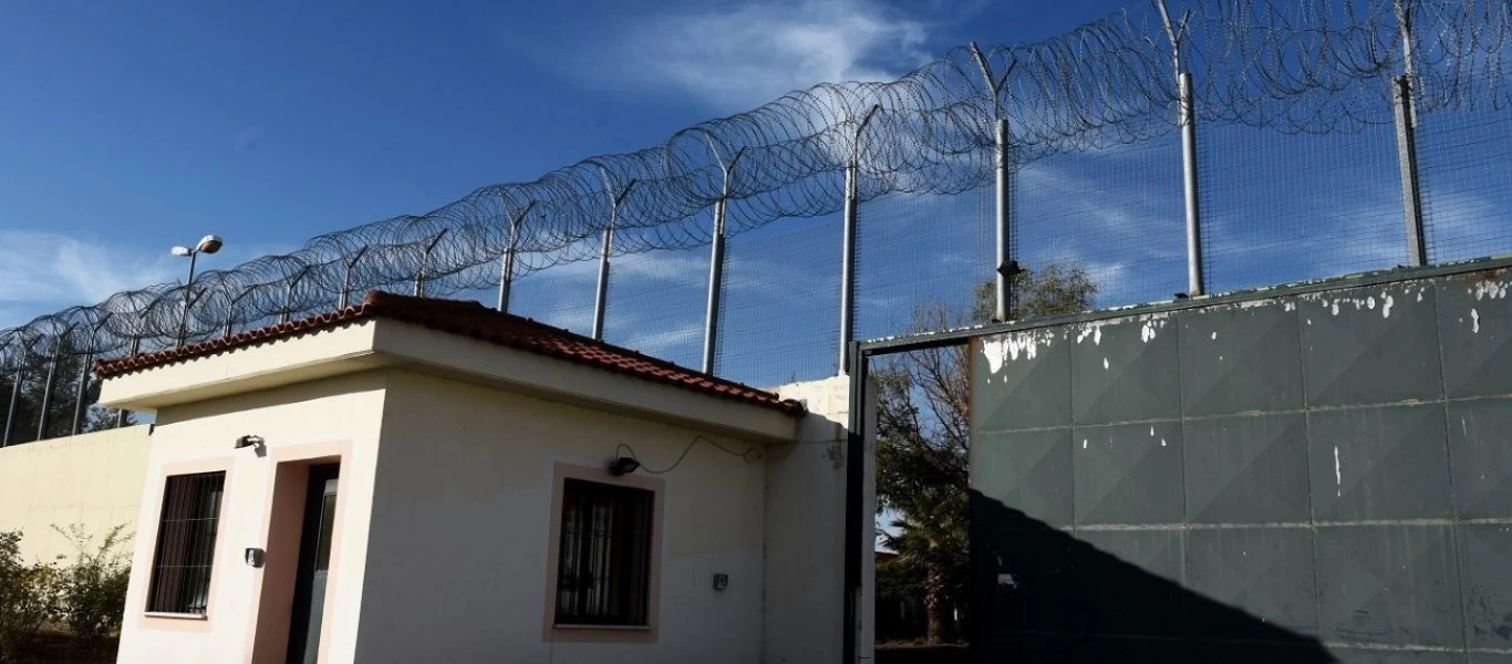 Αλβανός κρατούμενος πήγε να αποδράσει από τις φυλακές Πατρών